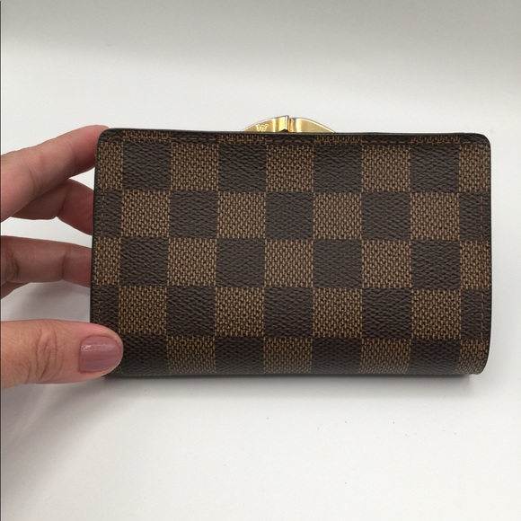 Authentic Louis Vuitton Kisslock Wallet - Picture 2 of 16